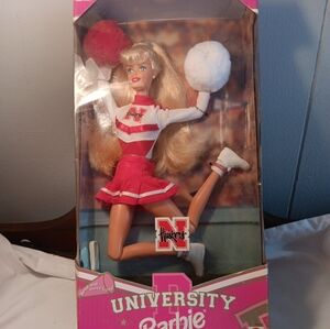 1996 Univ. Nebraska Husker Cheerleader Barbie Doll #17193 Special Edition NRFB